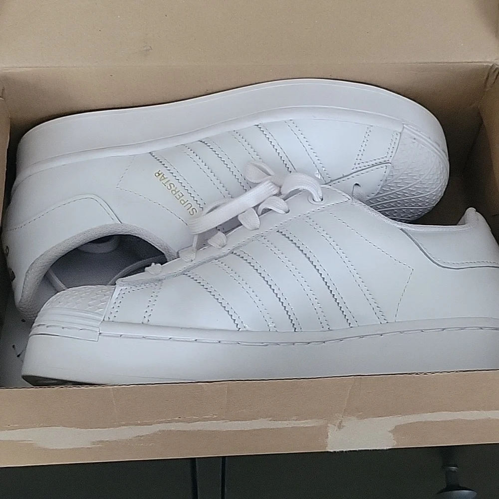 Adidas shell top - Picture 1 of 3